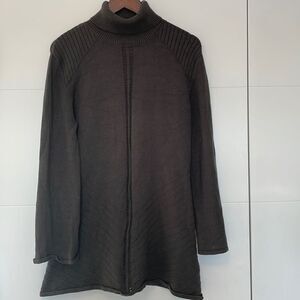 Katherine Barclay Green Turtle Neck Tunic Size Large